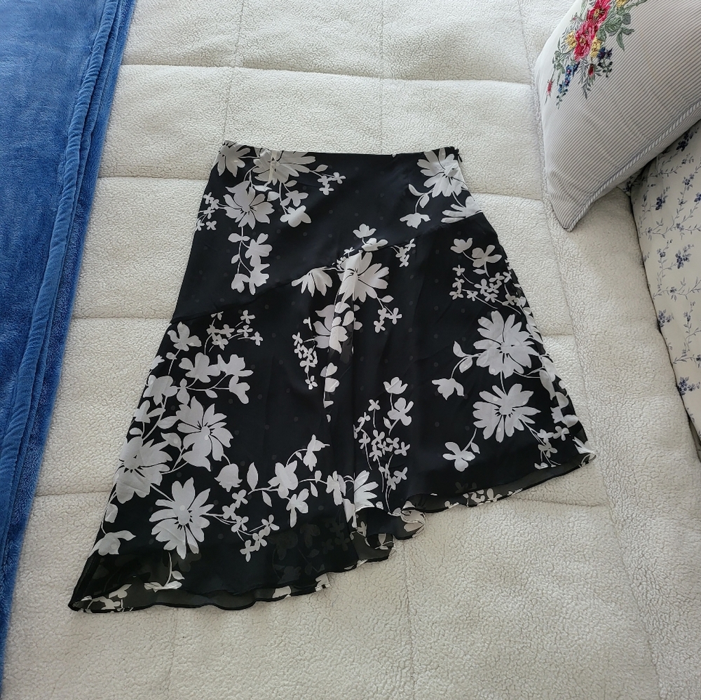 Nine & Co asymmetrical skirt, size 14, black/white